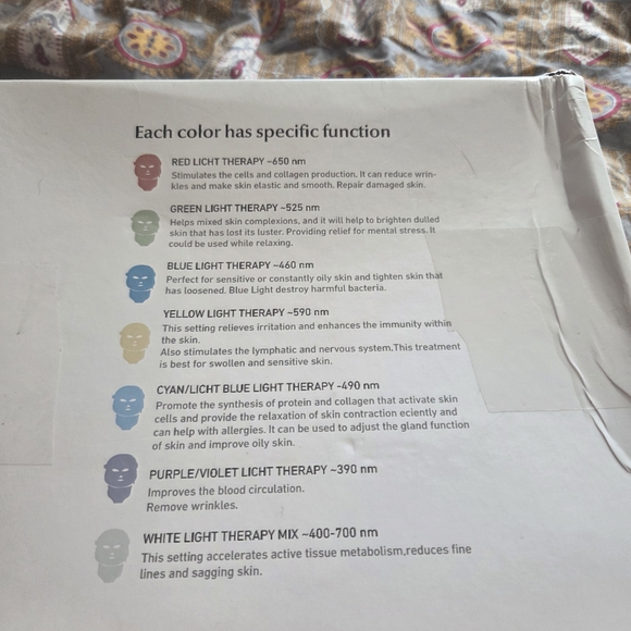 Light Therapy LED Face Mask - Cream - Picture 7 of 7